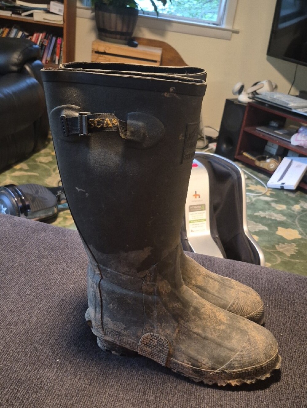 Itasca Black Men's Rain & Snow Rubber Boots - Picture 3 of 7